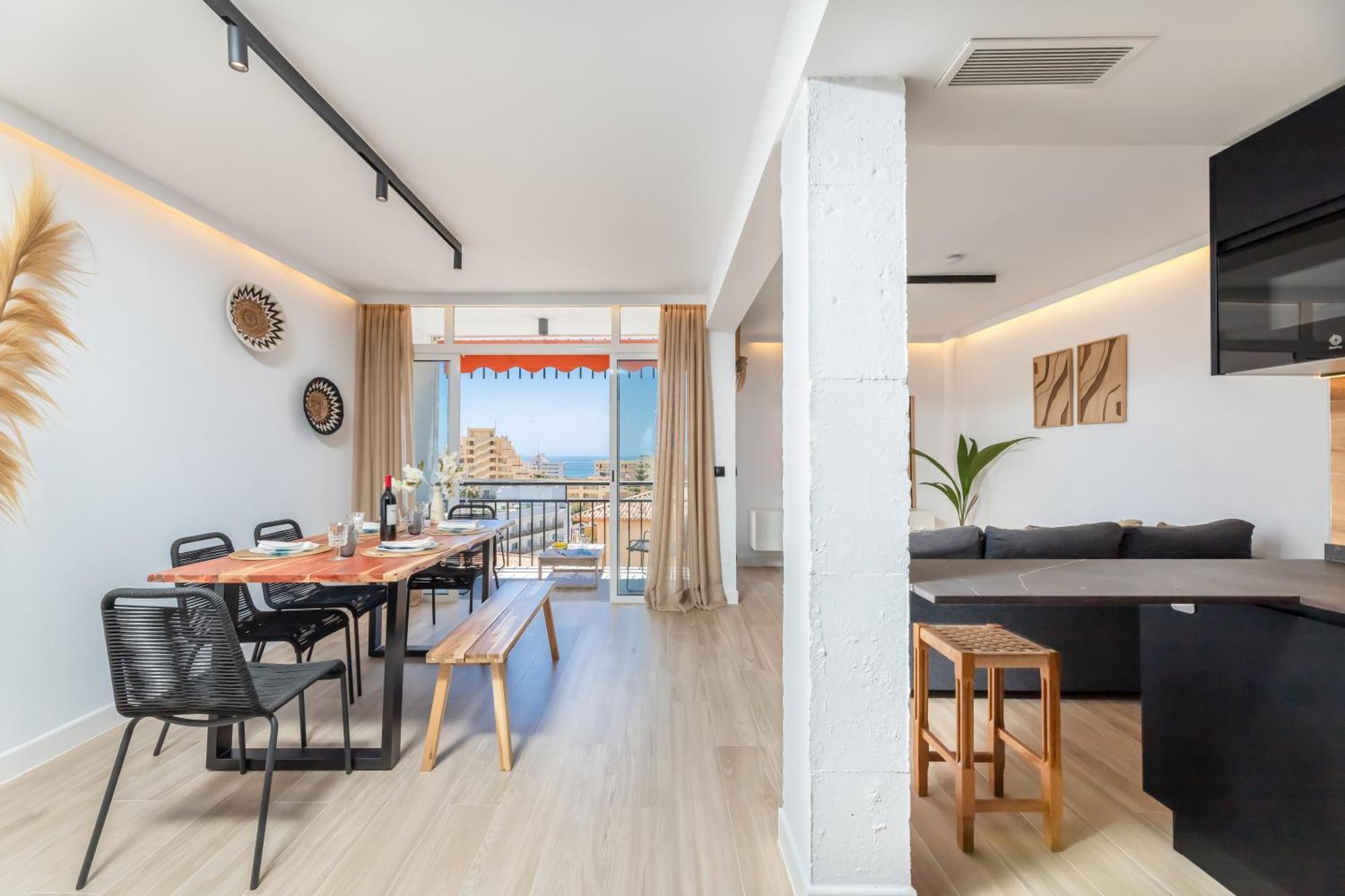 Apartamento Con Vistas Al Mar Cerca Del Puerto 贝纳尔马德纳 外观 照片